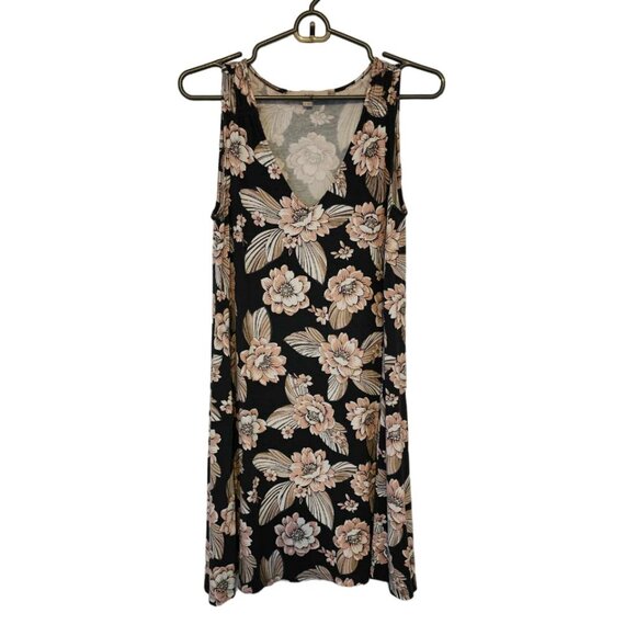 LOFT Dresses & Skirts - **Host Pick** Loft Super Soft Spring Dress/Beach cover-up